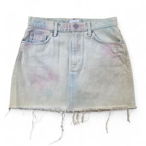 Hudson The Viper Tie-Dye Distressed Light Wash Denim Mini Skirt Size 27 Raw Hem